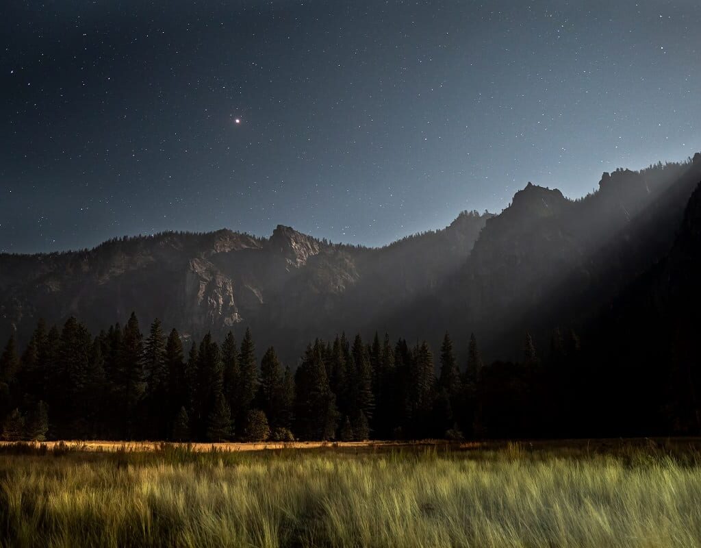 El Capitan Meadow by Moonlight (Lukas F.)